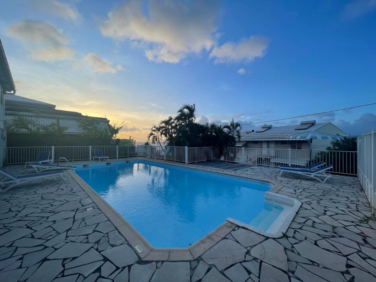 Ixora Studio Les Trois-Ilets Luaran gambar